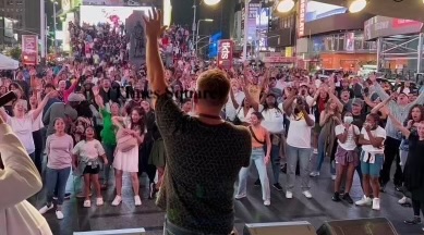 Worship in Times Square